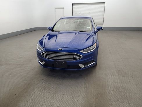Used 2018 Ford Fusion SE w/ Fusion SE Technology Package FWD image 15