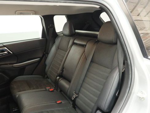 Used 2022 Mitsubishi Outlander SEL Black Edition AWD/4WD image 27
