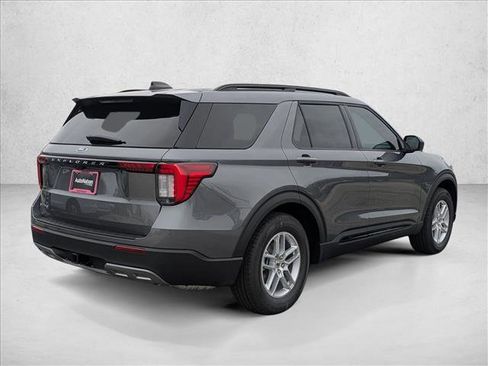 New 2026 Ford Explorer Active image 8