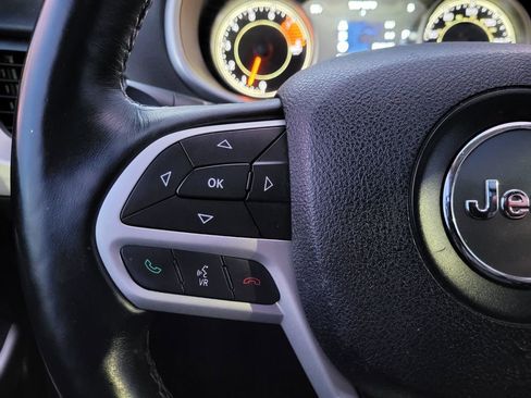 Used 2017 Jeep Cherokee Trailhawk w/ Comfort/Convenience Group image 24