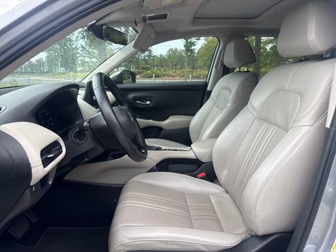 Used 2025 Honda HR-V EX-L image 23