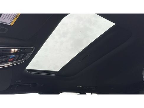 New 2026 Jeep Grand Cherokee Altitude RWD image 19