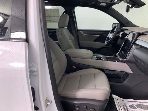 New 2026 GMC Acadia Elevation w/ Black Edition image 27