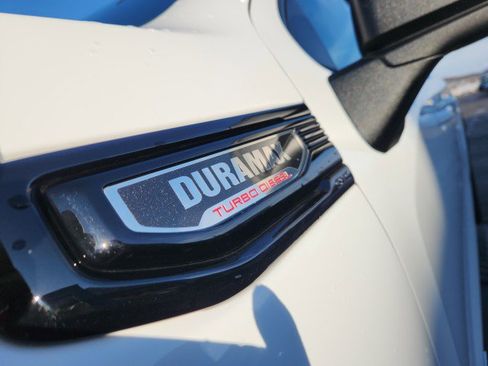 Used 2022 GMC Sierra 1500 Elevation image 9