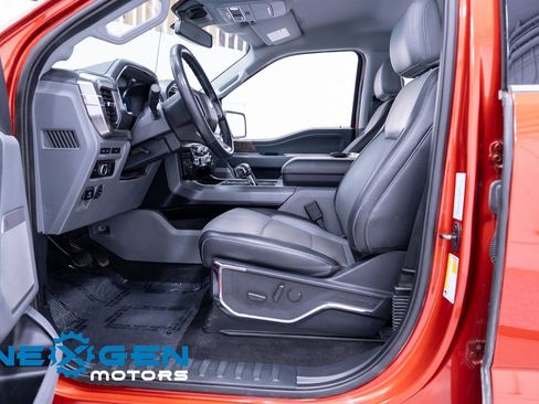 Used 2023 Ford F150 Lariat w/ Trailer Tow Package image 25