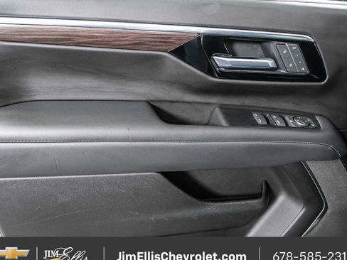 Certified 2025 Chevrolet Tahoe LT image 6