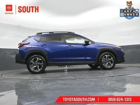 Used 2025 Subaru Crosstrek 2.5i Premium AWD/4WD image 37