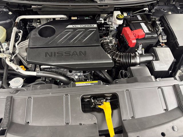 Used 2023 Nissan Rogue S AWD/4WD image 13