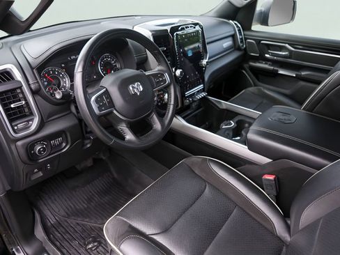 Used 2022 RAM 1500 Laramie AWD/4WD image 13