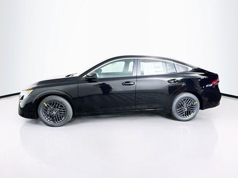 New 2026 Nissan Sentra SV w/ SV Convenience Package FWD image 8