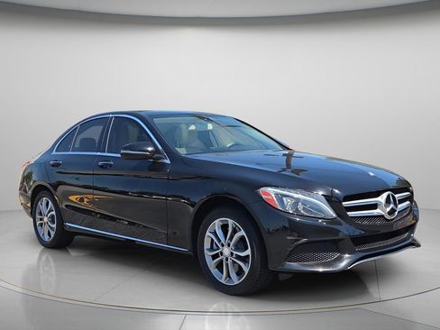 Used 2016 Mercedes-Benz C 300 4MATIC Sedan image 8