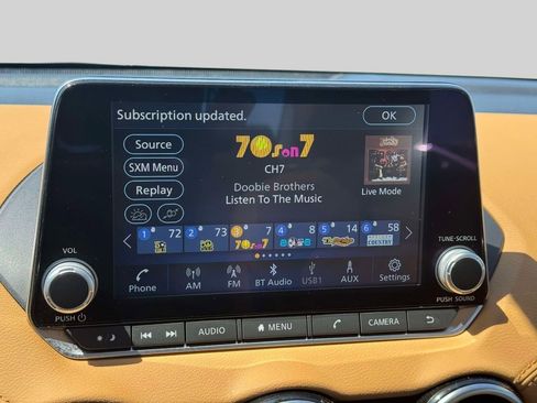 Used 2023 Nissan Sentra SV w/ SV Premium Package FWD image 27