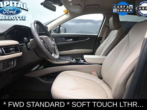 Used 2023 Lincoln Nautilus FWD image 9