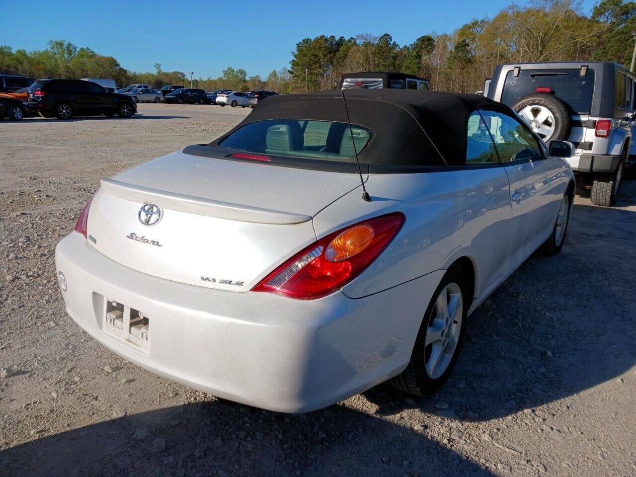 Used 2005 Toyota Solara SLE FWD image 16