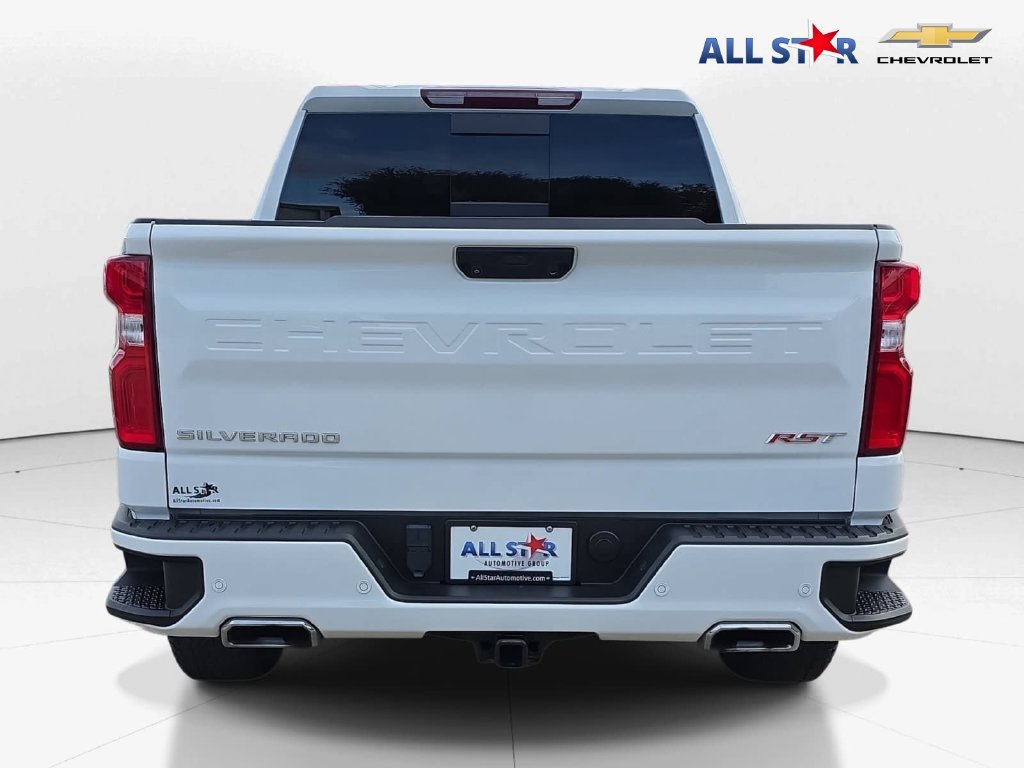 Used 2025 Chevrolet Silverado 1500 RST AWD/4WD image 4