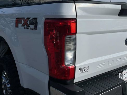 Used 2018 Ford F250 XLT w/ XLT Premium Package image 16