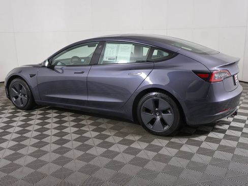 Used 2023 Tesla Model 3 Standard Range image 14