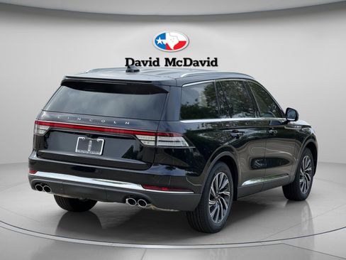 New 2026 Lincoln Aviator 2WD image 7