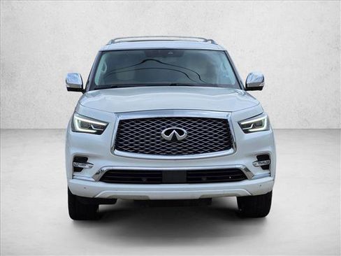 Used 2019 INFINITI QX80 Luxe w/ 22" Wheel Package RWD image 2