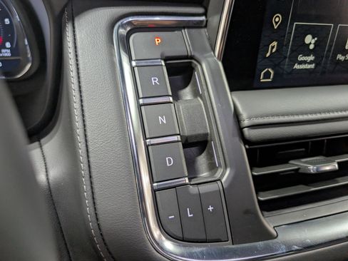 Used 2024 GMC Yukon SLE w/ Max Trailering Package image 20