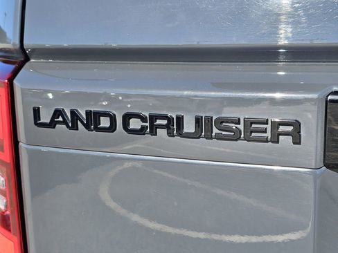 Used 2024 Toyota Land Cruiser image 10