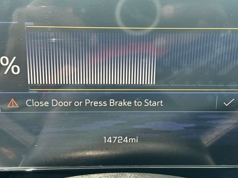 Used 2025 Chevrolet Equinox EV LT AWD/4WD image 20