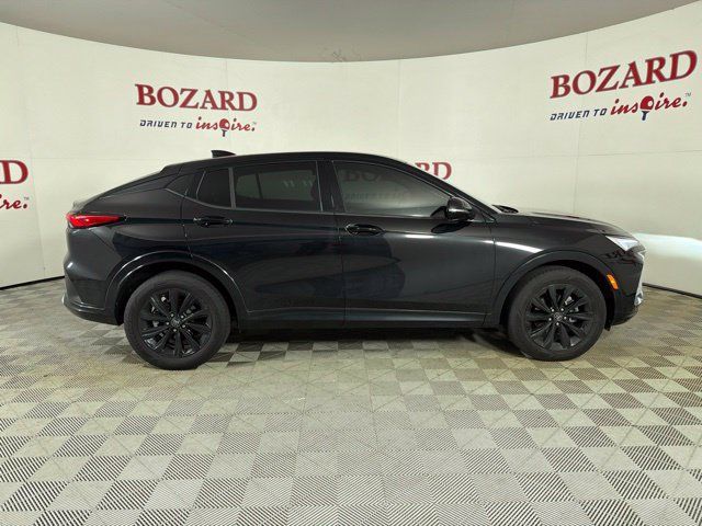 Used 2024 Buick Envista Sport Touring w/ Convenience I Package FWD image 16