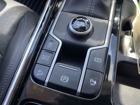 Used 2023 Kia Sorento SX FWD image 30