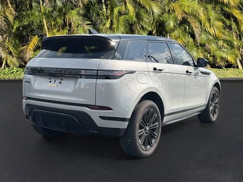 Used 2024 Land Rover Range Rover Evoque Dynamic SE AWD/4WD image 4