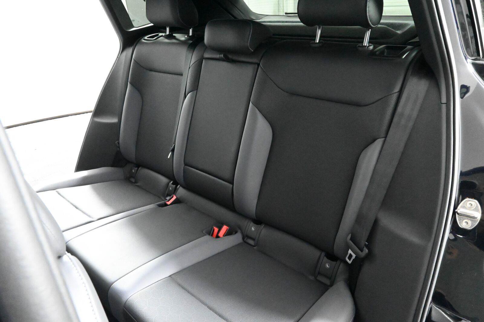 Certified 2023 Volkswagen ID.4 Pro S RWD image 13