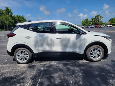 New 2027 Chevrolet Bolt LT FWD image 4