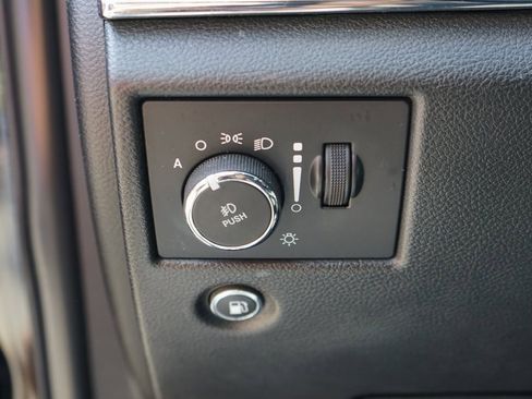 Used 2020 Jeep Grand Cherokee Trailhawk image 19