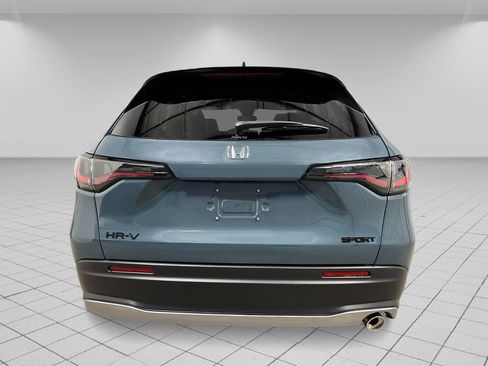 New 2026 Honda HR-V Sport image 4