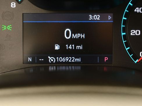 Used 2020 Chevrolet Colorado LT w/ LT Convenience Package image 16