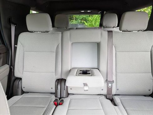 Used 2022 GMC Yukon SLE RWD image 20