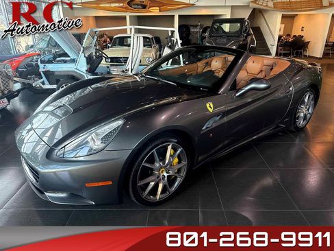 Used 2014 Ferrari California image 1
