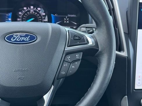 Certified 2022 Ford Edge SEL w/ Convenience Package AWD/4WD image 21