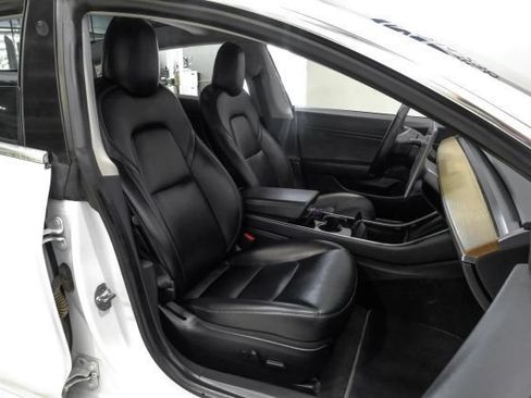 Used 2020 Tesla Model 3 Long Range AWD/4WD image 38