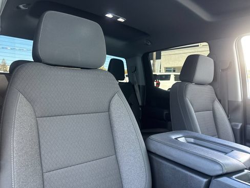 Used 2021 Chevrolet Silverado 1500 RST RWD image 17