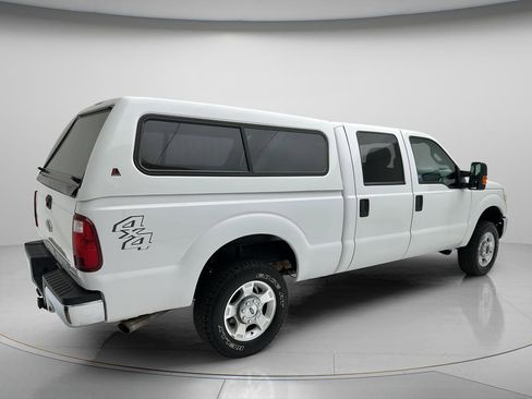 Used 2016 Ford F250 XLT AWD/4WD image 5