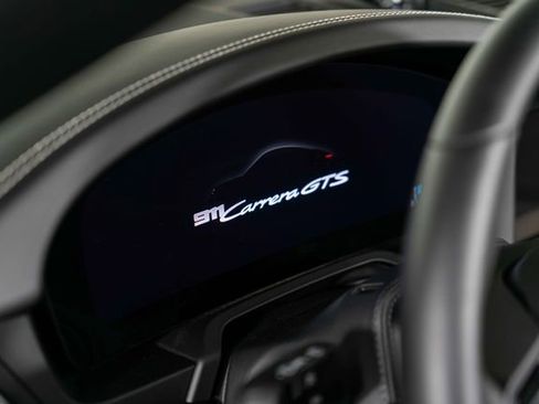 Used 2025 Porsche 911 Carrera GTS image 17
