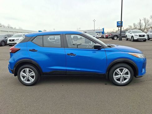 Certified 2024 Nissan Kicks S image 7