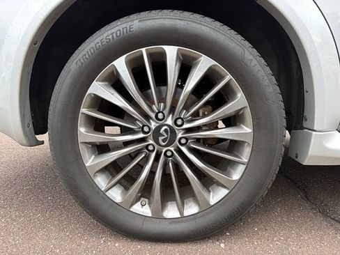 Used 2019 INFINITI QX80 Luxe w/ Proactive Package AWD/4WD image 25
