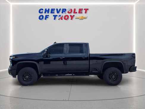 Certified 2025 Chevrolet Silverado 2500 ZR2 AWD/4WD image 12