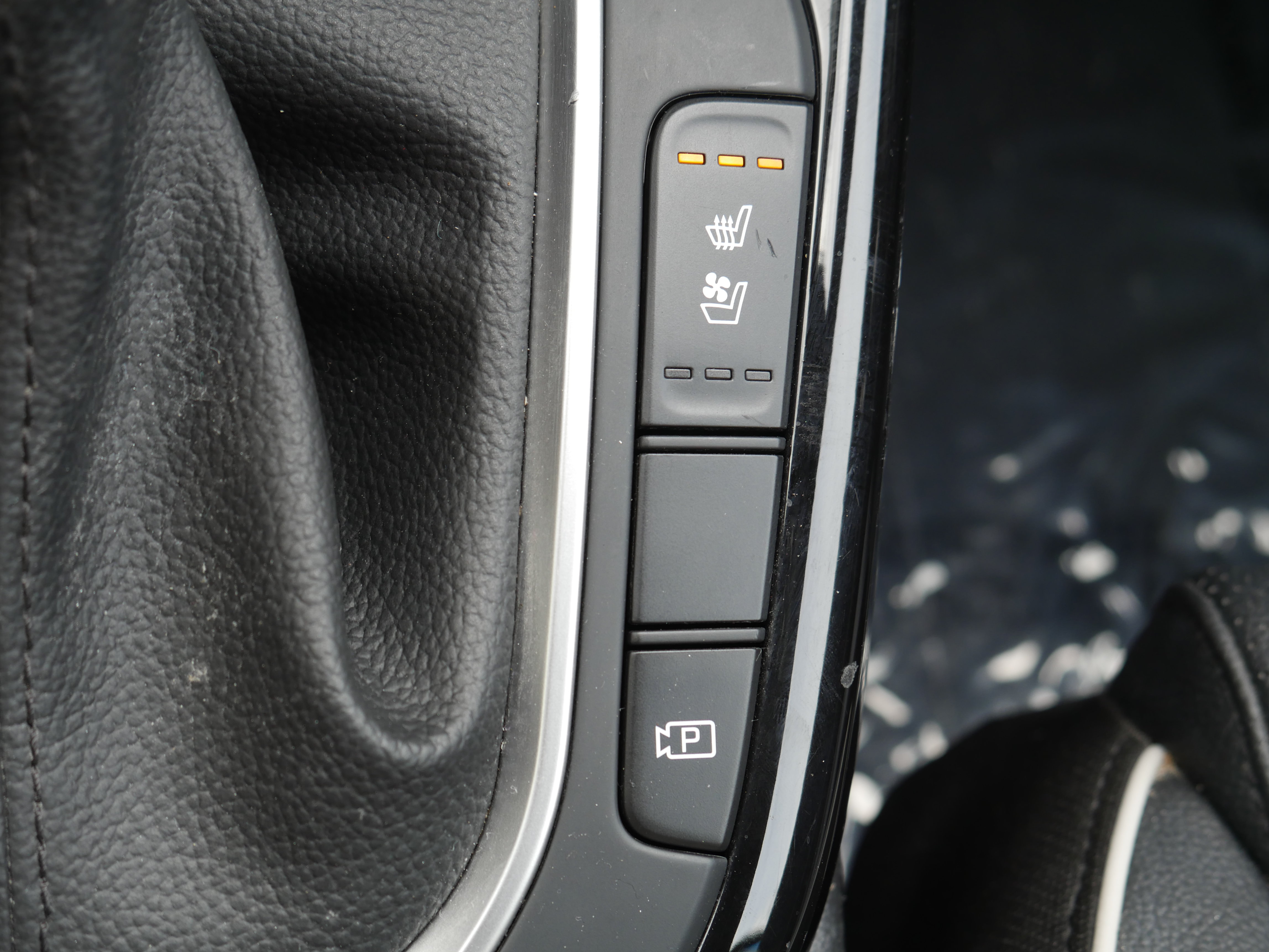Used 2023 Kia Forte GT-Line w/ GT-Line Premium Package FWD image 25