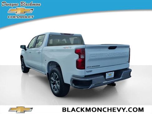 Used 2023 Chevrolet Silverado 1500 LT AWD/4WD image 5