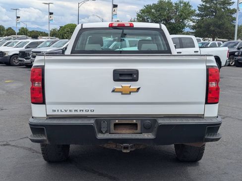 Used 2018 Chevrolet Silverado 1500 W/T w/ Trailering Package AWD/4WD image 5