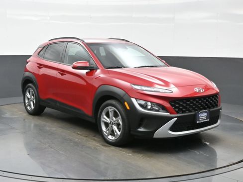 Certified 2022 Hyundai Kona SEL AWD/4WD image 8