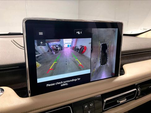 Used 2022 Lincoln Aviator Reserve w/ Equipment Group 201A image 22