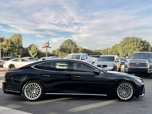 Used 2024 Lexus LS 500 w/ Interior Upgrade Package RWD image 8